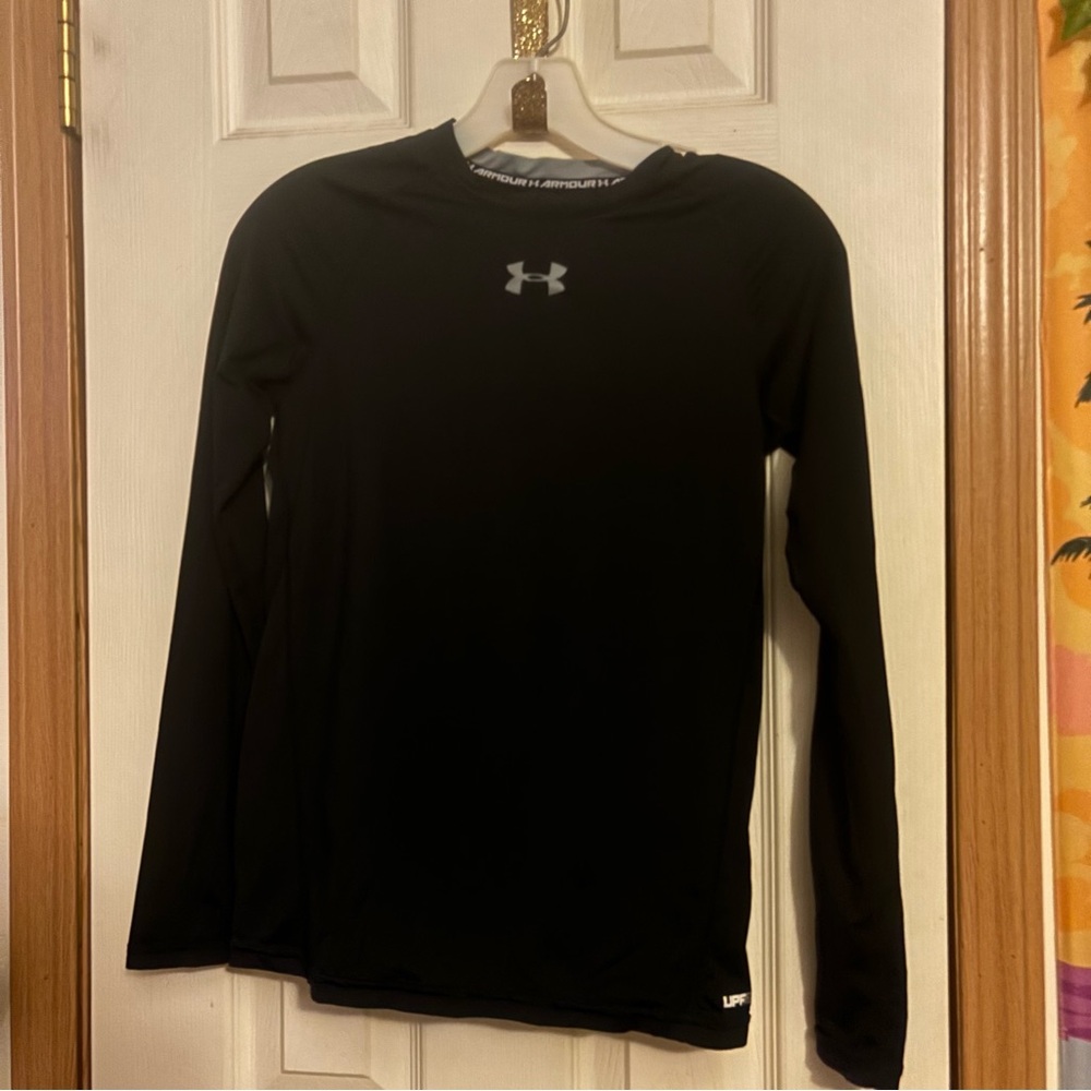 Black Under Armour Fitted Long-Sleeve Shirt - YXL/Adult XS